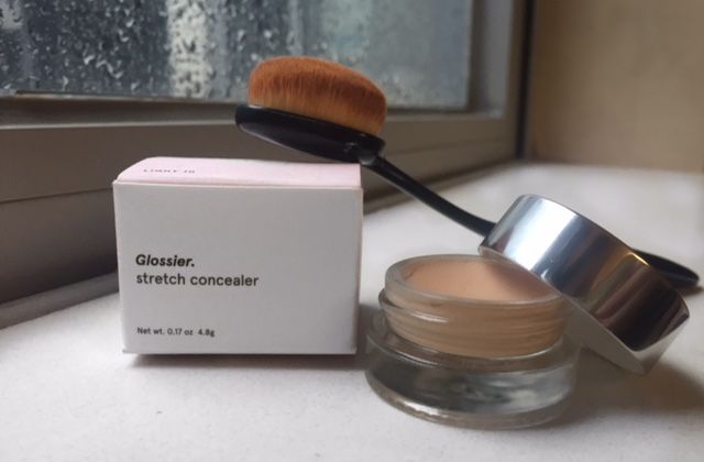glossier stretch concealer and oval brush3