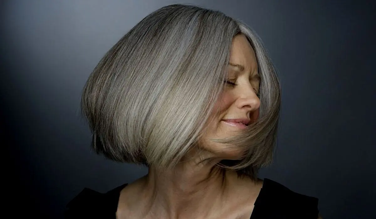 Tips For Transition To Grey Hair