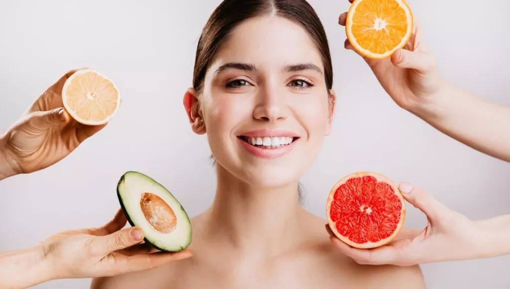 8 Foods To Instantly Get Glowing Skin