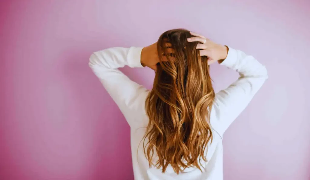 Differentiates Wavy Hair From Other Hair Types