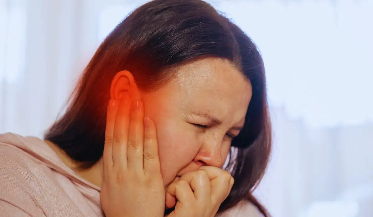 Symptoms Of Swelling Behind Ear